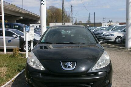 Peugeot 206 166.000 km 2.950 &euro; München OT Trudering-Riem 81825