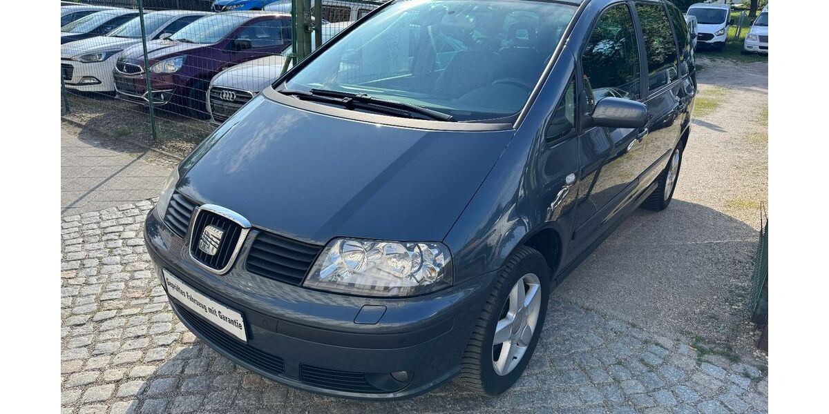 Seat Alhambra 235.000 km 4.999 &euro; Görlitz 02826