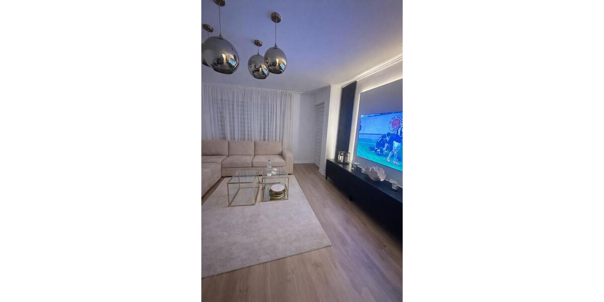 Etagenwohnung Glinde - 3 Zimmer, 73 m&sup2;, 1.250&euro; | Angebot:24582140