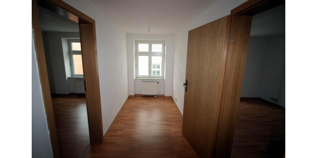 Etagenwohnung Stralsund - 2 Zimmer, 58 m&sup2;, 635&euro; | Angebot:26636287