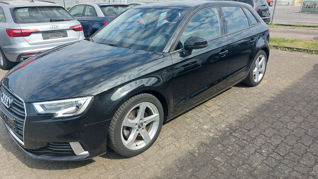 Audi A3 113.000 km 13.450 € Eggenstein-Leopoldshafen 76344
