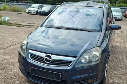Opel Zafira 198.000 km 1.950 &euro; Leinefelde 37327