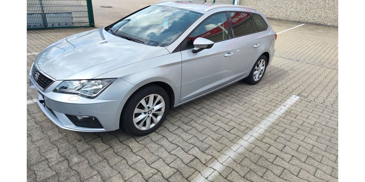 Seat Leon 126.000 km 12.500 &euro; Iserlohn 58636