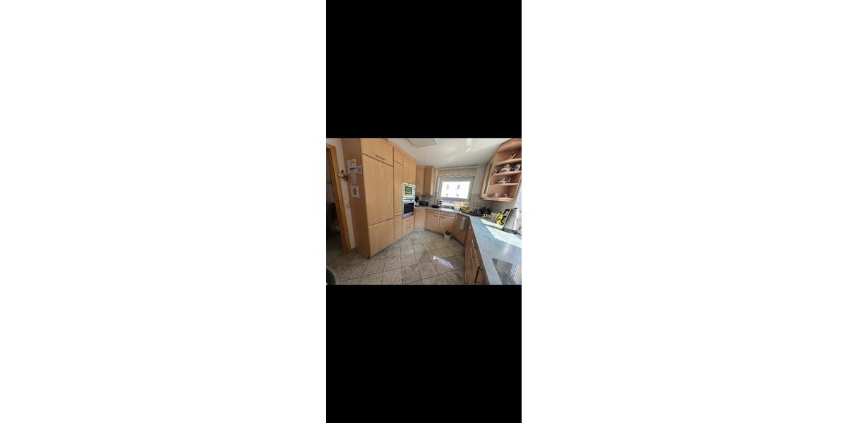 Doppelhaushälfte Neckarsulm - 7 Zimmer, 176 m&sup2;, 2.200&euro; | Angebot:26511364