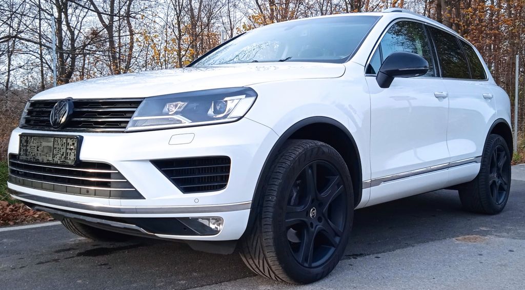 VW Touareg 143.700 km 19.900 &euro; Steina 01920