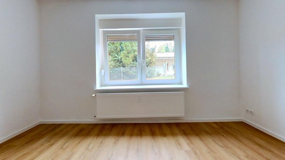 Erdgeschoßwohnung Delitzsch - 3.5 Zimmer, 95 m&sup2;, 830&euro; | Angebot:26411221