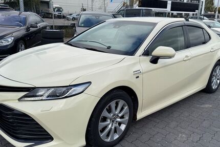 Toyota Camry 306.000 km 14.999 € Hamburg 22525