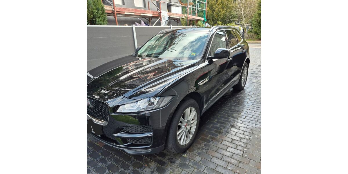 Jaguar F-Pace 72.300 km 20.500 &euro; Hamburg 22415