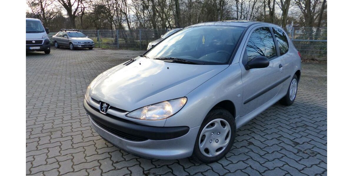 Peugeot 206 81.900 km 1.250 &euro; Bad Gögging 93333
