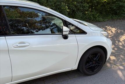 Nissan Note 89.800 km 6.900 &euro; Essen 45277