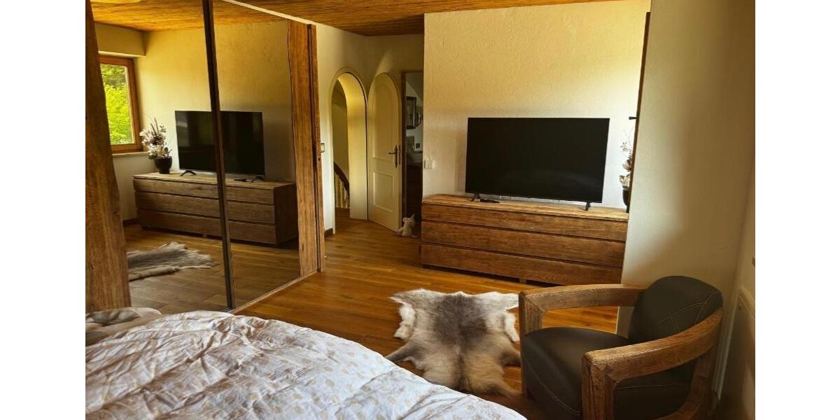 Villa Penzberg - 7 Zimmer, 244 m&sup2;, 1.980.000&euro; | Angebot:27007111