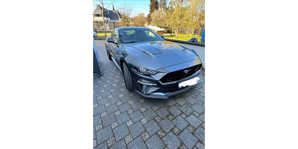 Ford Mustang 6.400 km 45.500 &euro; Unna 59427