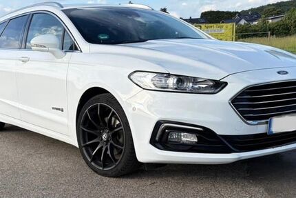 Ford Mondeo 156.000 km 12.700 &euro; Euskirchen 53881