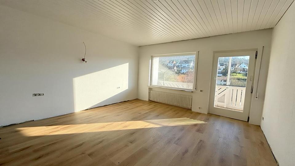 Einfamilienhaus Sinn - 6 Zimmer, 169 m&sup2;, 1.250&euro; | Angebot:25329094