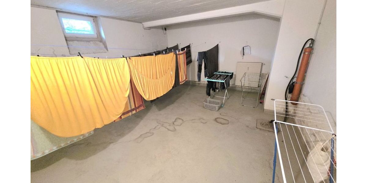 2-Zimmer-Wohnung mit PKW-Stellplatz! Barrierefrei! Ideal für Eigennutzer oder Kapitalanleger! - Erdgeschoßwohnung Burgstädt | Angebot:25645940