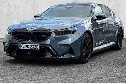 BMW M5 8.900 km 128.990 € Köln 51063