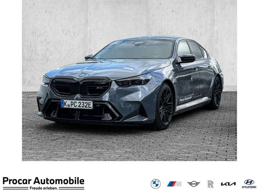 BMW M5 8.900 km 128.990 € Köln 51063