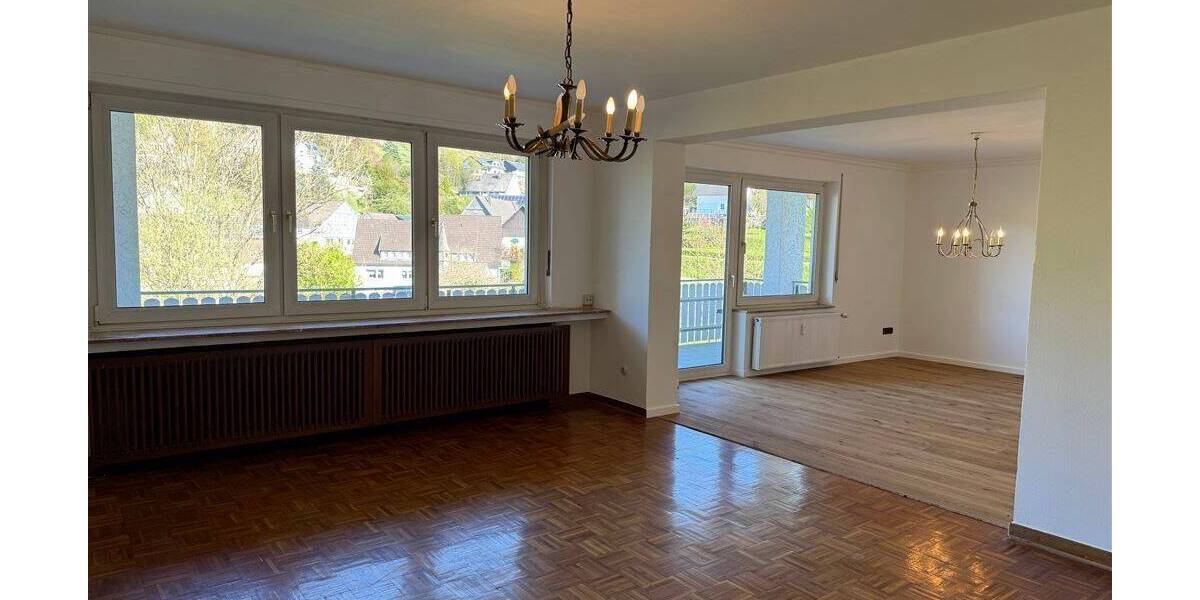 Mehrfamilienhaus, Wohnhaus Schmallenberg Harbecke - 9 Zimmer, 231 m&sup2;, 450.000&euro; | Angebot:26219084