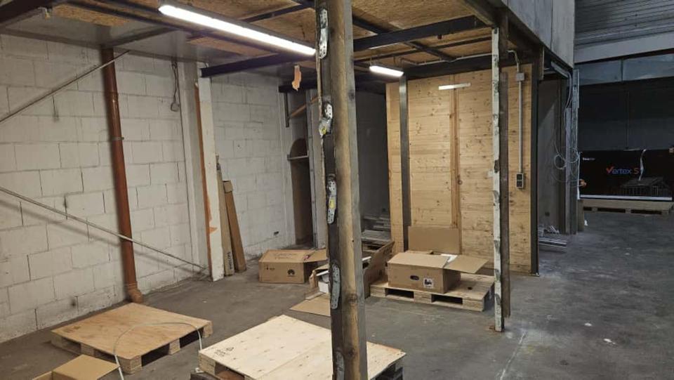 Werkstatt Lagerhalle in Wesel – Toplage neben Würth 350m2 zimmer