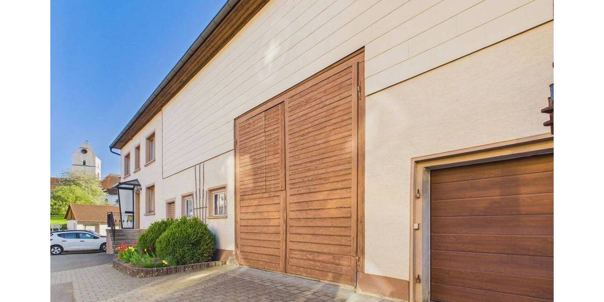 Mehrfamilienhaus, Wohnhaus Blumberg Riedböhringen - 9 Zimmer, 149 m&sup2;, 298.000&euro; | Angebot:26366587