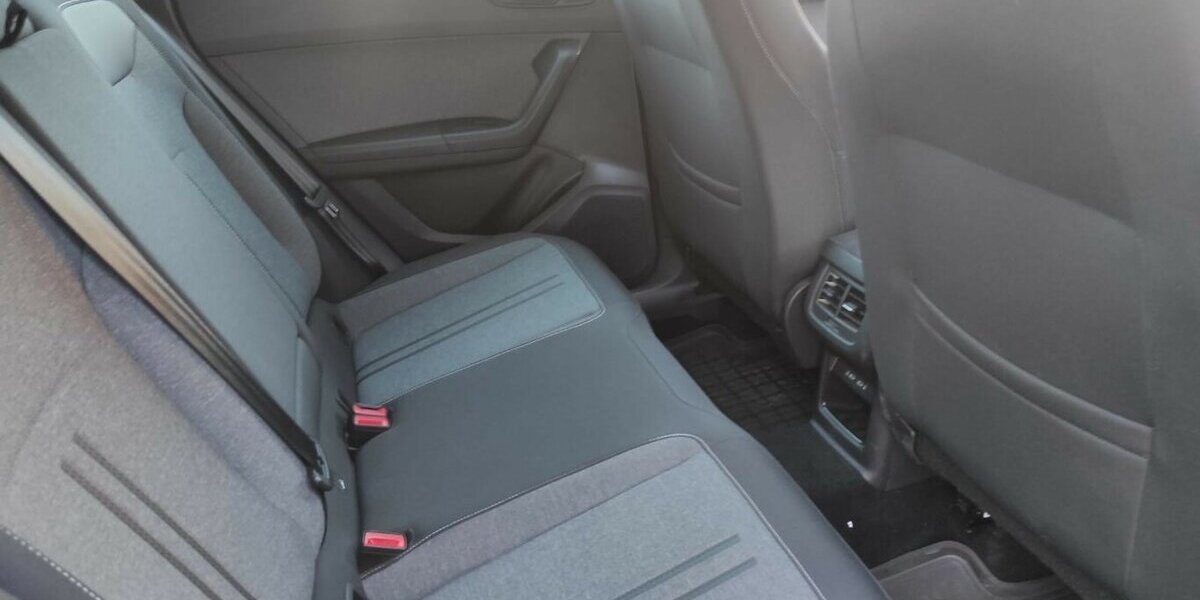 Seat Ateca 1,0 TSI Style NAVI/LED/SHZ/Kamera/PDC 64.985 km 18.950 &euro; Höchstenbach 57629