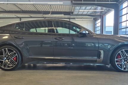 Kia Stinger 65.000 km 38.950 &euro; Geesthacht bei Hamburg 21502