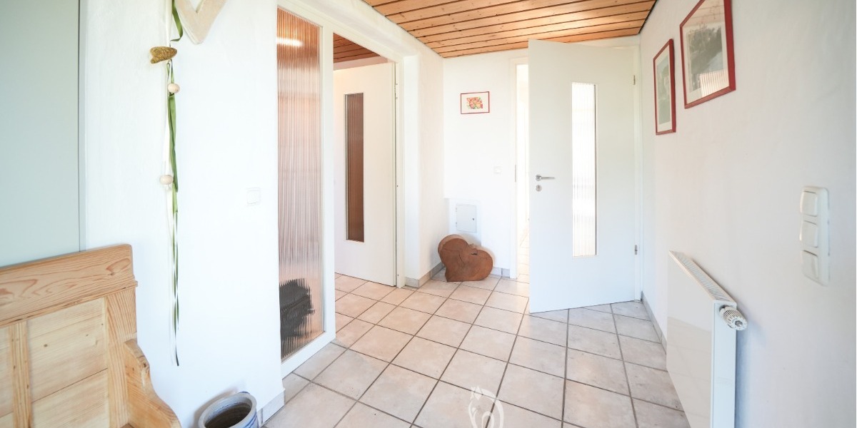 *reserviert* Attraktives Architekten-Einfamilienhaus mit Einliegerwohnung und herrlichem Garten - Einfamilienhaus Wertheim | Angebot:27081421