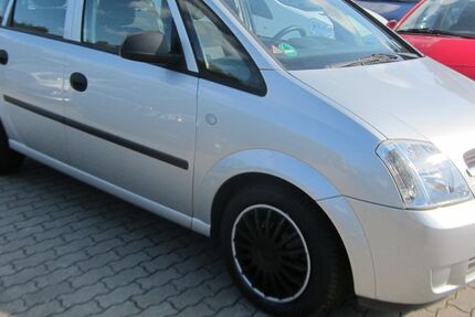 Opel Meriva 78.238 km 4.650 &euro; Hamburg 22147