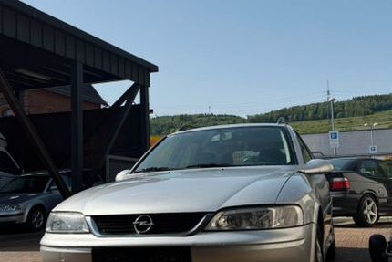 Opel Vectra 189.486 km 1.200 &euro; Meschede 59872