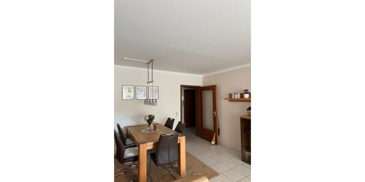 Erdgeschoßwohnung Birkenfeld - 3 Zimmer, 100 m&sup2;, 299.000&euro; | Angebot:24750423