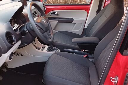 Seat Mii 80.000 km 7.499 &euro; Berlin 13435