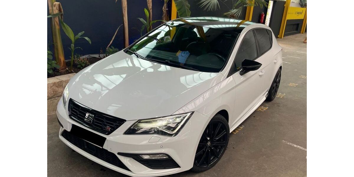 Seat Leon 136.000 km 12.999 &euro; Bühl 77815