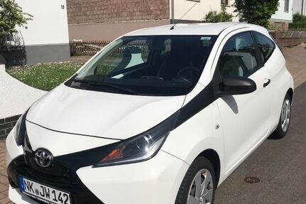 Toyota Aygo (X) 150.000 km 5.000 &euro; Schiffweiler 66578