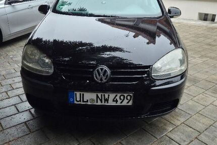 VW Golf 281.000 km 1.299 &euro; Ehingen 89584