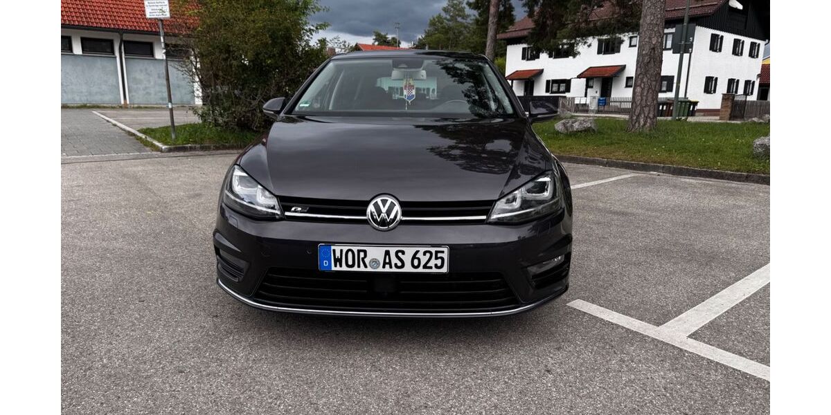 VW Golf 153.000 km 16.800 &euro; Wolfratshausen 82515