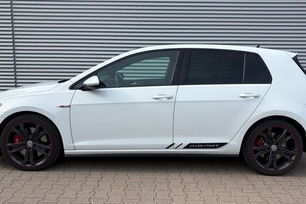 VW Golf 65.300 km 23.900 &euro; Bad Pyrmont 31812