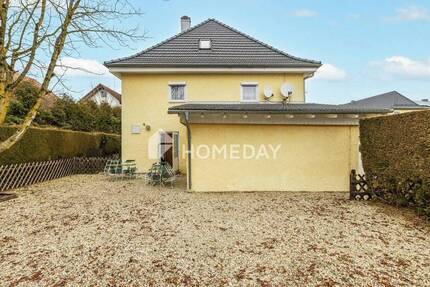 Attraktives Wohn- und Geschäftshaus mit 599 m² Grundstück in Neufahrn 4 zimmer