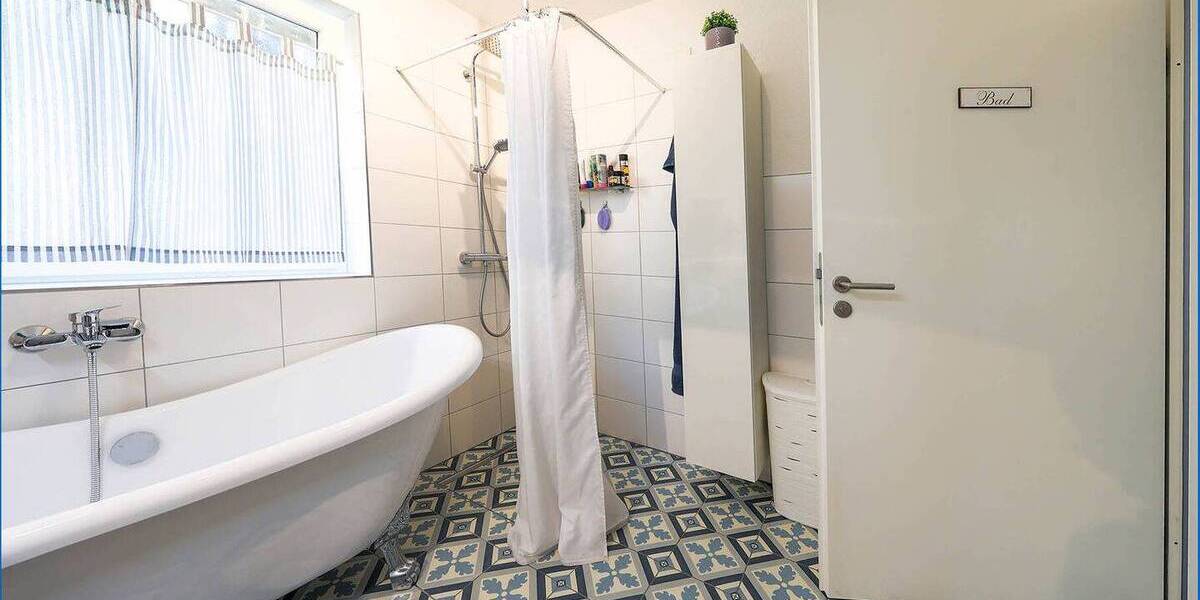 Etagenwohnung Singen (Hohentwiel) Singen - 4 Zimmer, 121 m&sup2;, 390.000&euro; | Angebot:26293183