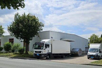 Lager- undoder Montagehalle im Gewerbegebiet mit Photovoltaik-Anlage und in sehr gutem Zustand ... 5 zimmer