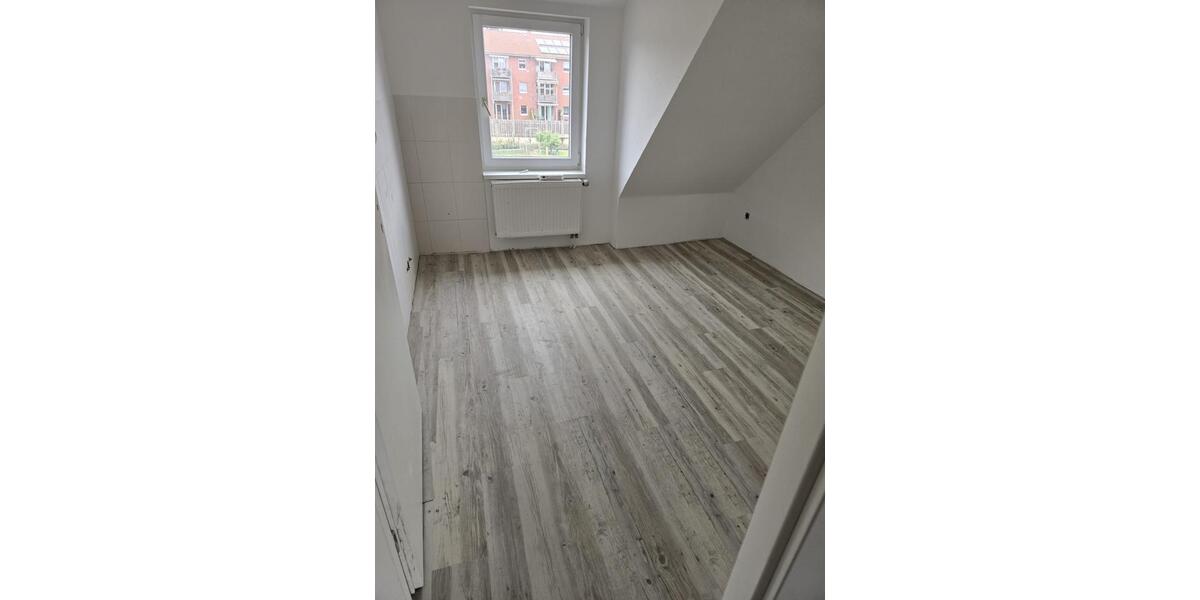 Mehrfamilienhaus, Wohnhaus Hagenow - 6 Zimmer, 175 m&sup2;, 280.000&euro; | Angebot:27144430