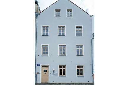 Haus zum Kaufen in Regensburg 2.795.000 € 442 m² 12 zimmer
