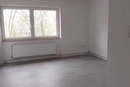 Renovierte 3 Zimmer Wohnung mit Balkon in Gelsenkirchen zu vermieten 3 zimmer