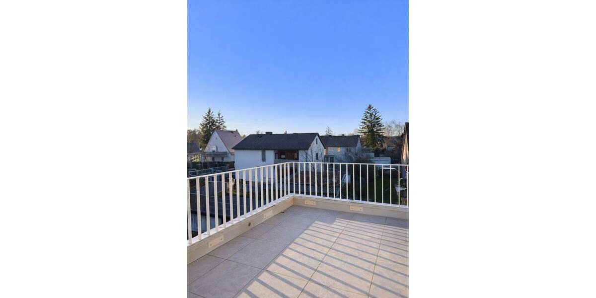 Moderne 3-Zimmer-Dachgeschoss-Wohnung mit Dachterrassen in der Gartenstadt-Trudering 3 zimmer