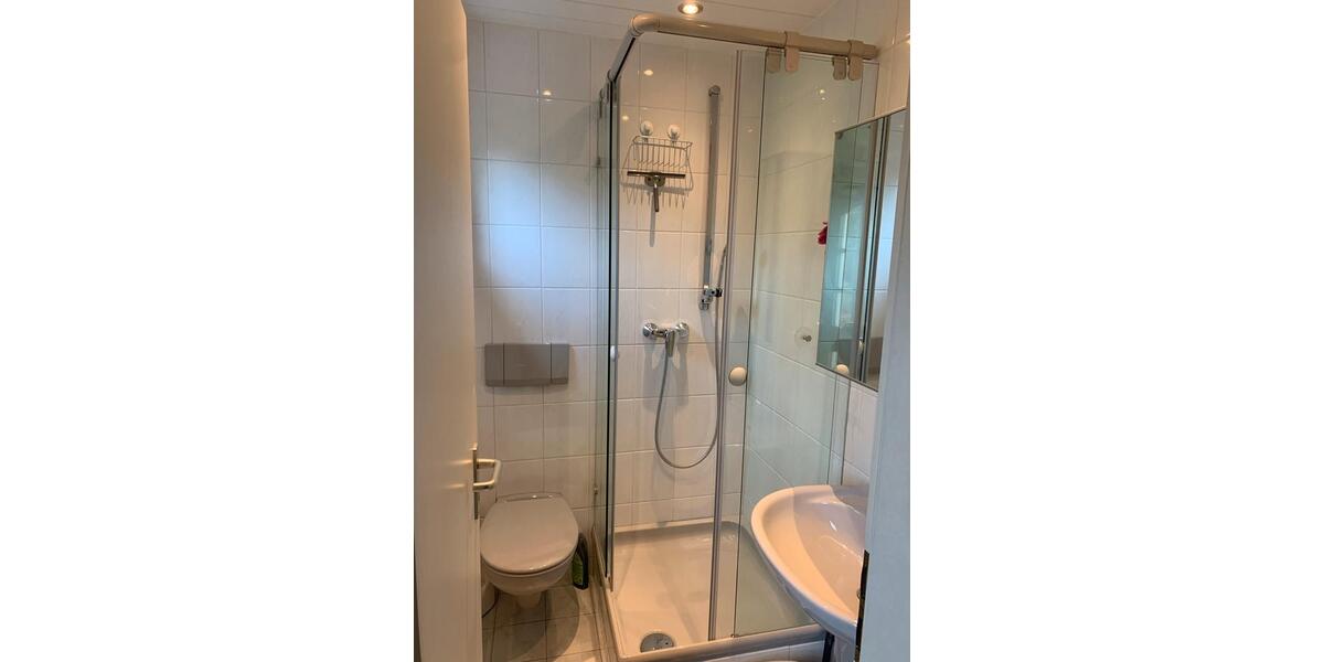 Reihenhaus Wiesbaden Schierstein - 6 Zimmer, 107 m&sup2;, 575.000&euro; | Angebot:24771885