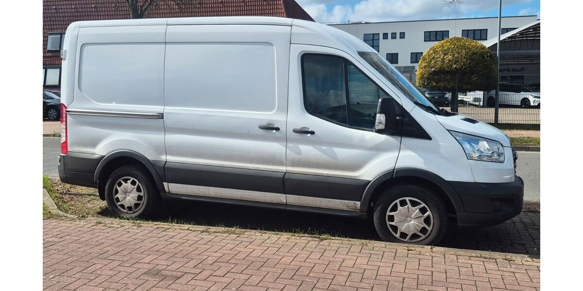 Ford Transit 200.000 km 11.900 &euro; Achim 28832