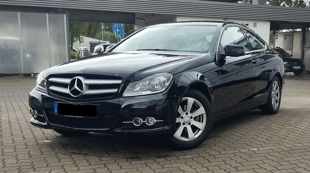 Mercedes-Benz C 180 184.500 km 9.700 &euro; Sülfeld 23867