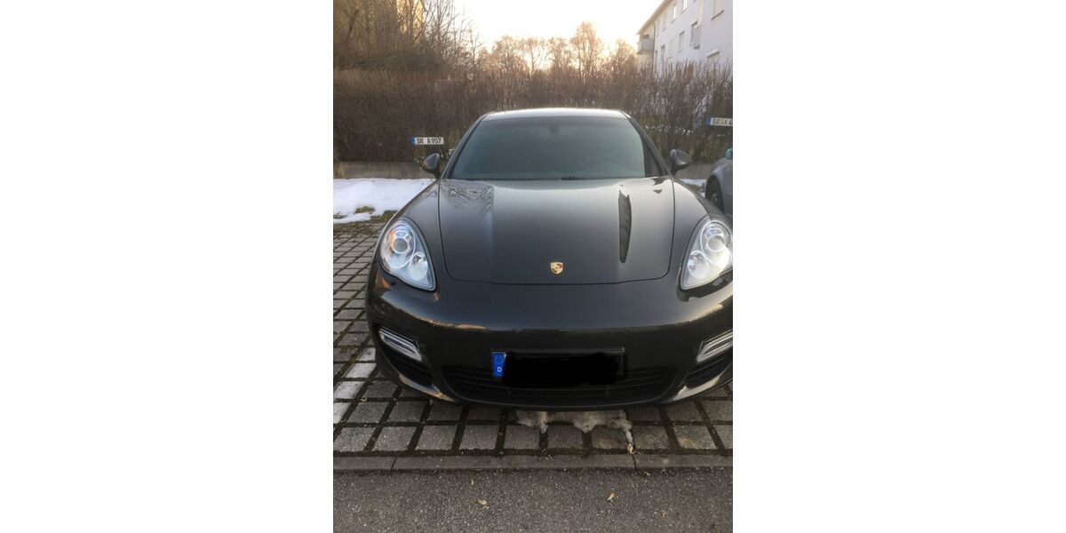Porsche Panamera 112.000 km 33.500 &euro; Bogen 94327