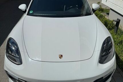 Porsche Panamera 168.000 km 43.900 &euro; Bonn 53227