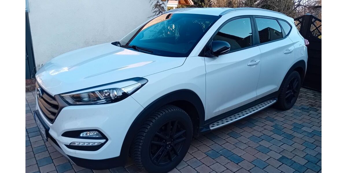 Hyundai TUCSON 89.000 km 13.100 &euro; Nessetal OT.Goldbach 99869