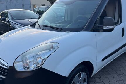 Opel Combo 82.950 km 5.999 &euro; Wolfenbüttel 38304